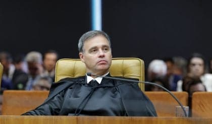 STF suspende julgamento de recurso de Roberto Jefferson sobre multa