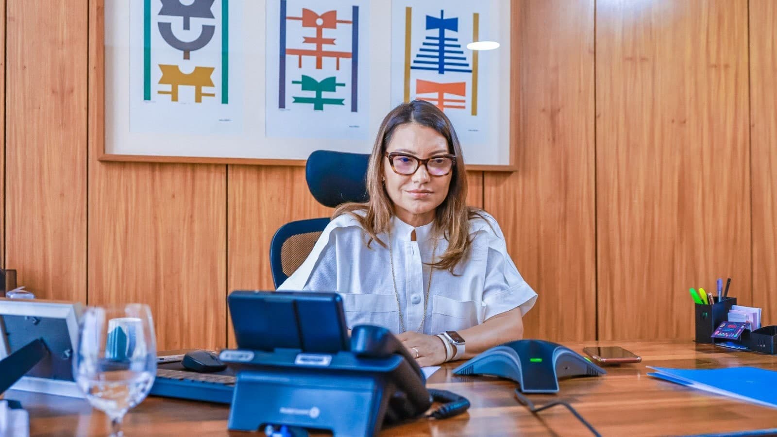Janja da Silva pede bloqueio do Discord após tragédia envolvendo jovem