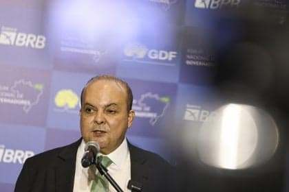 Ibaneis Rocha renuncia e se candidata ao Senado em meio a polêmicas