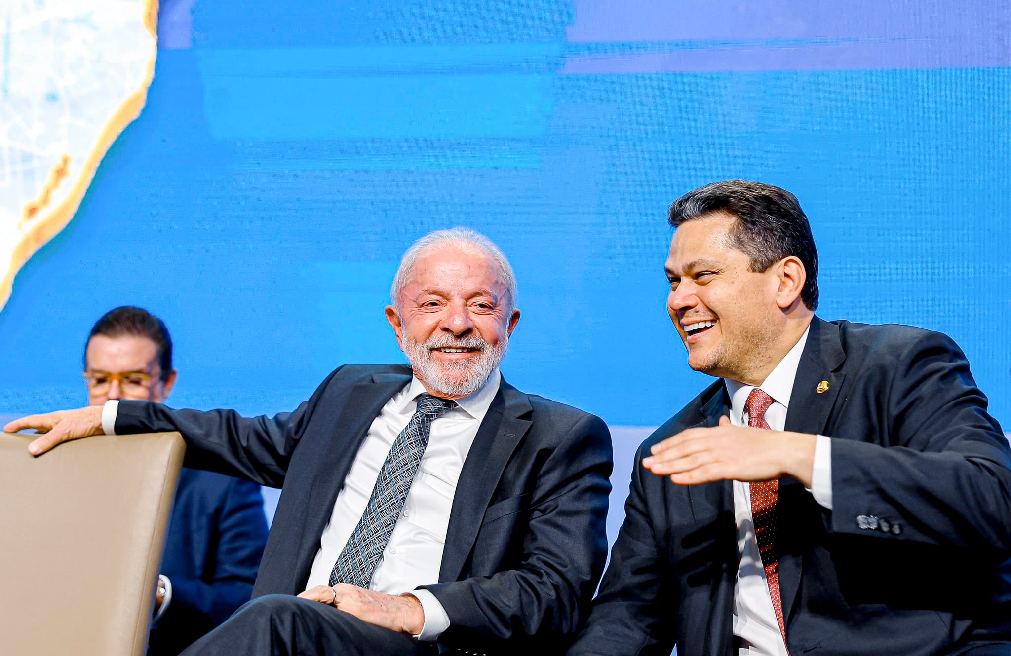 Lula e Alcolumbre se reúnem após rompimento político