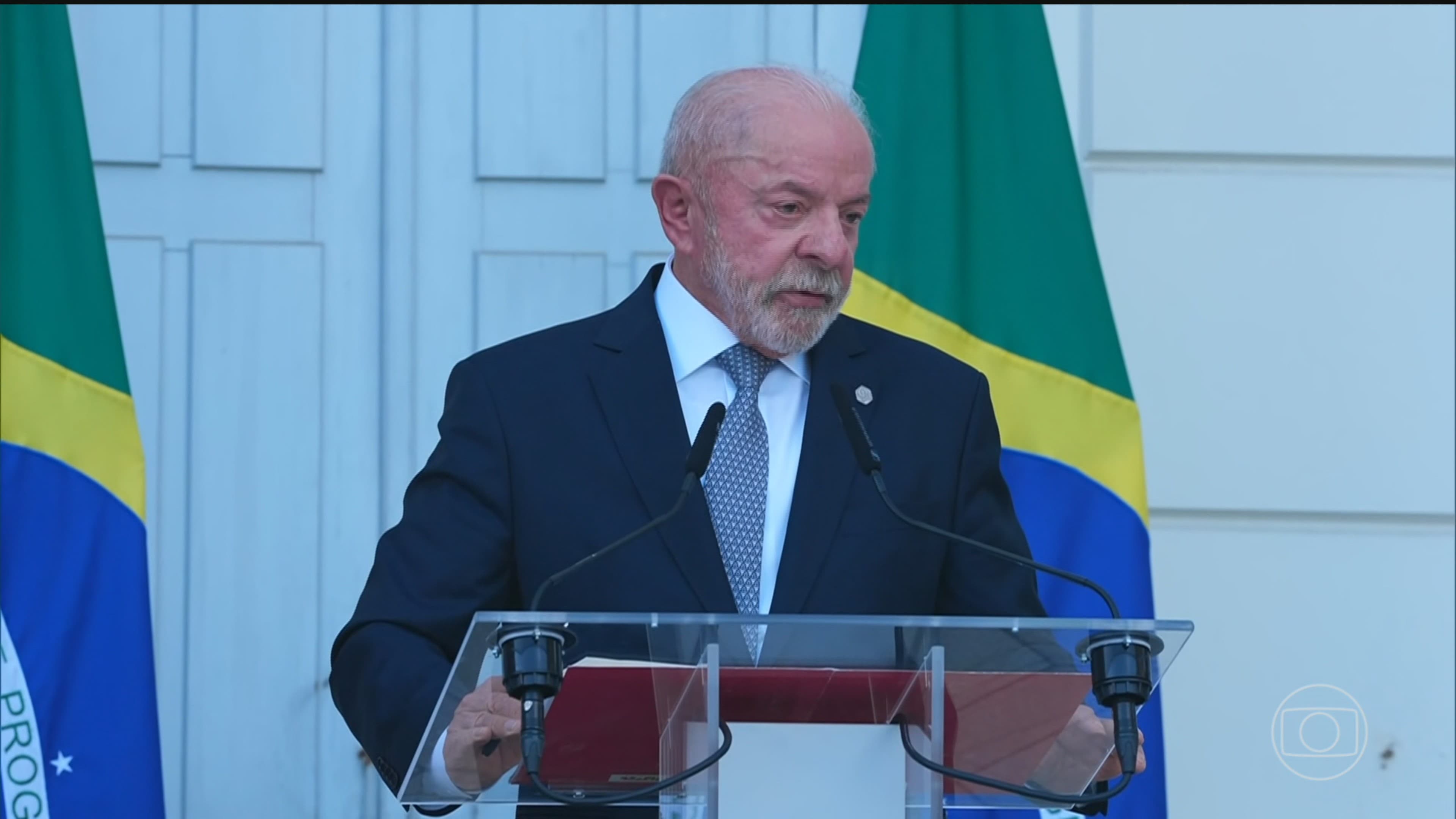 Lula reúne ministros para debater tarifa de 25% dos EUA