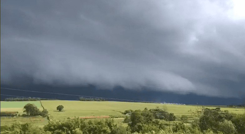 Alerta: Ciclone trará chuvas intensas e baixas temperaturas; confira os locais e previsão