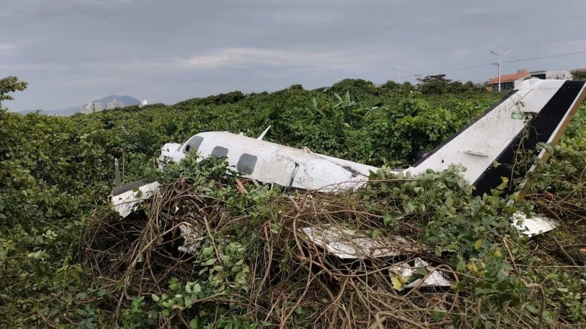 Acidente aéreo em Navegantes deixa dois em estado grave