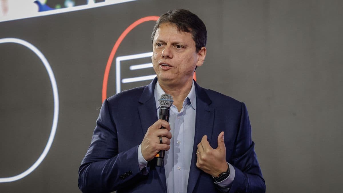 Avaliação da gestão de Tarcísio em SP é positiva, aponta Datafolha