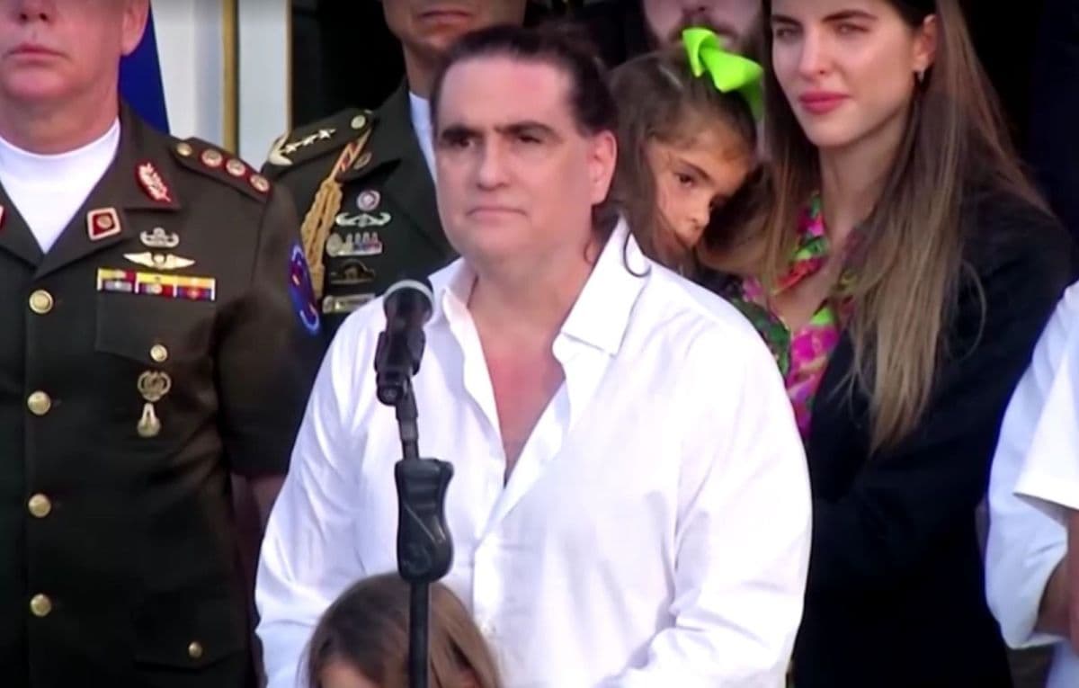 EUA acusam Alex Saab de lavagem de dinheiro ligada a Maduro