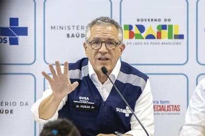 Ministério da Saúde suspende vacina da dengue do Butantan após mortes