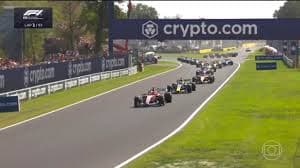 George Russell Se Destaca em Largada do GP de Monza