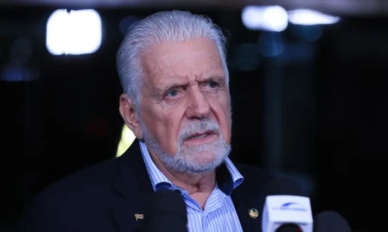 Ministro do STF libera acesso a celulares de Jacques Wagner