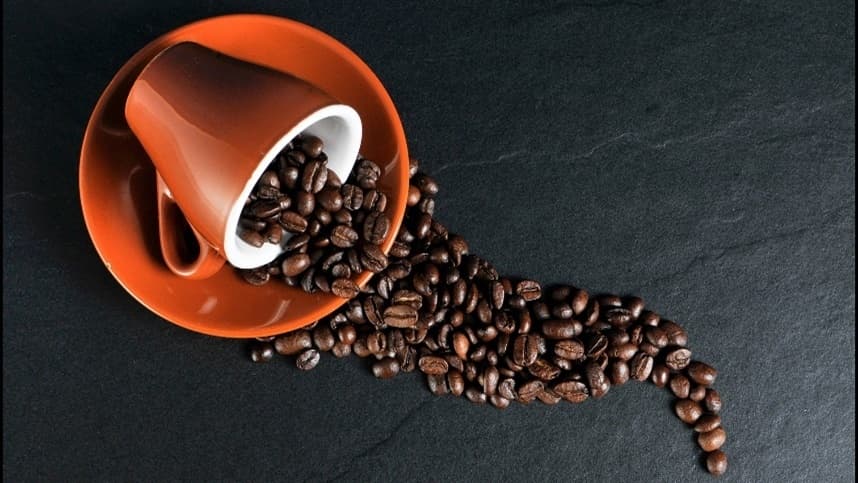 Brasil registra alta nas exportações de café, mas receita cai