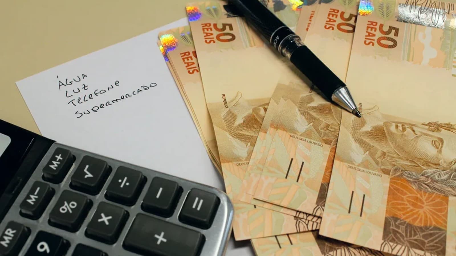 Novo Desenrola Brasil promete perdão de dívidas até R$ 100