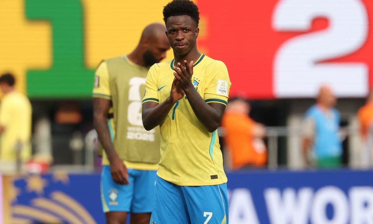 Vinícius Júnior pede desculpas após eliminação do Brasil na Copa de 2026