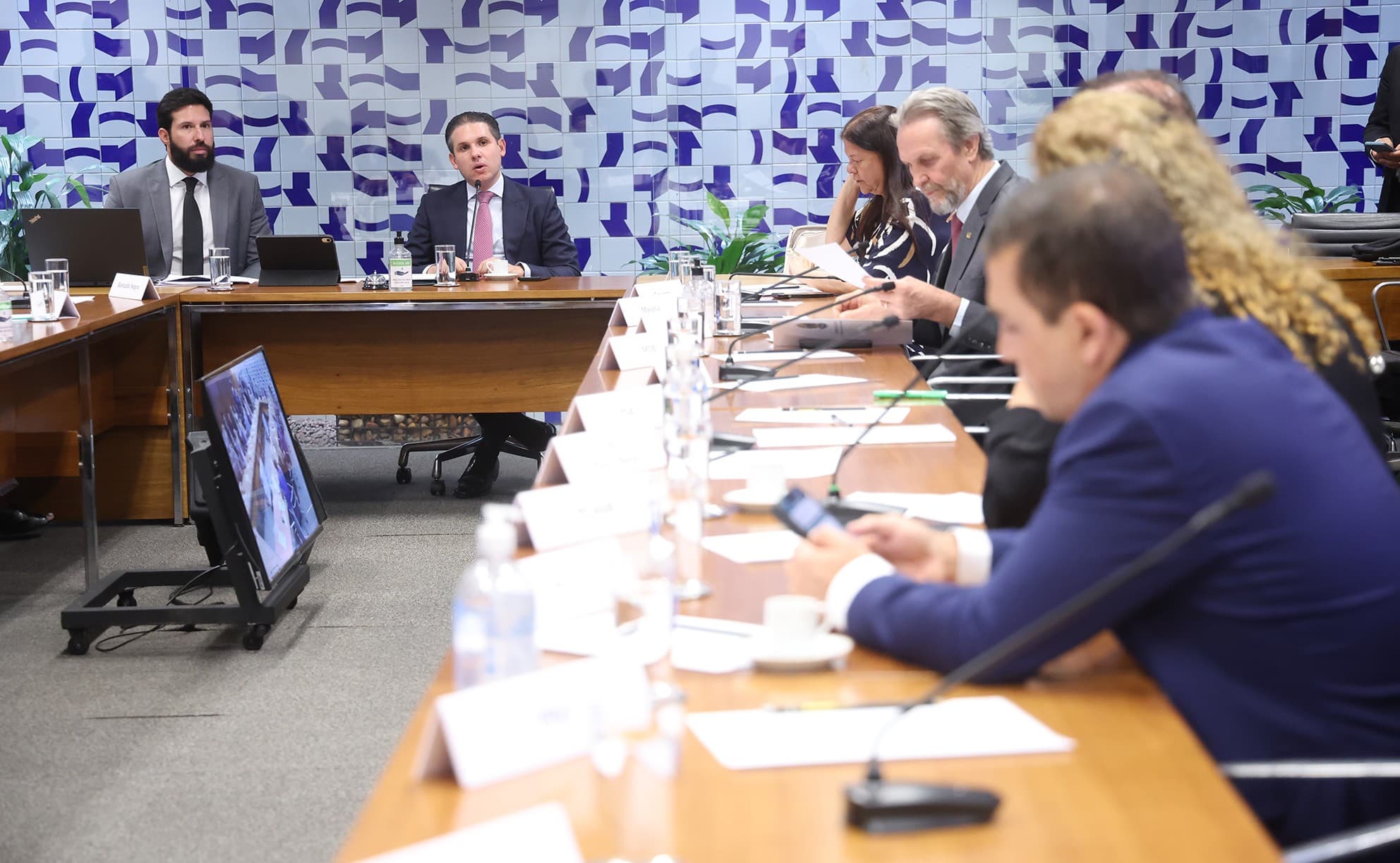 Disputa pela presidência da Câmara segue indefinida antes das eleições de 2027