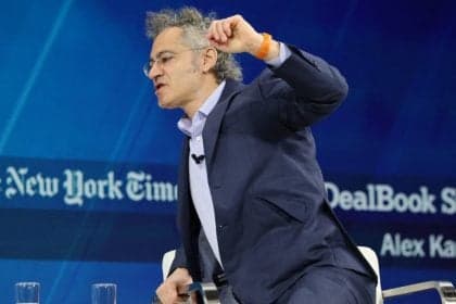 Palantir sugere guerra em meio à expansão da IA sob novo fascismo