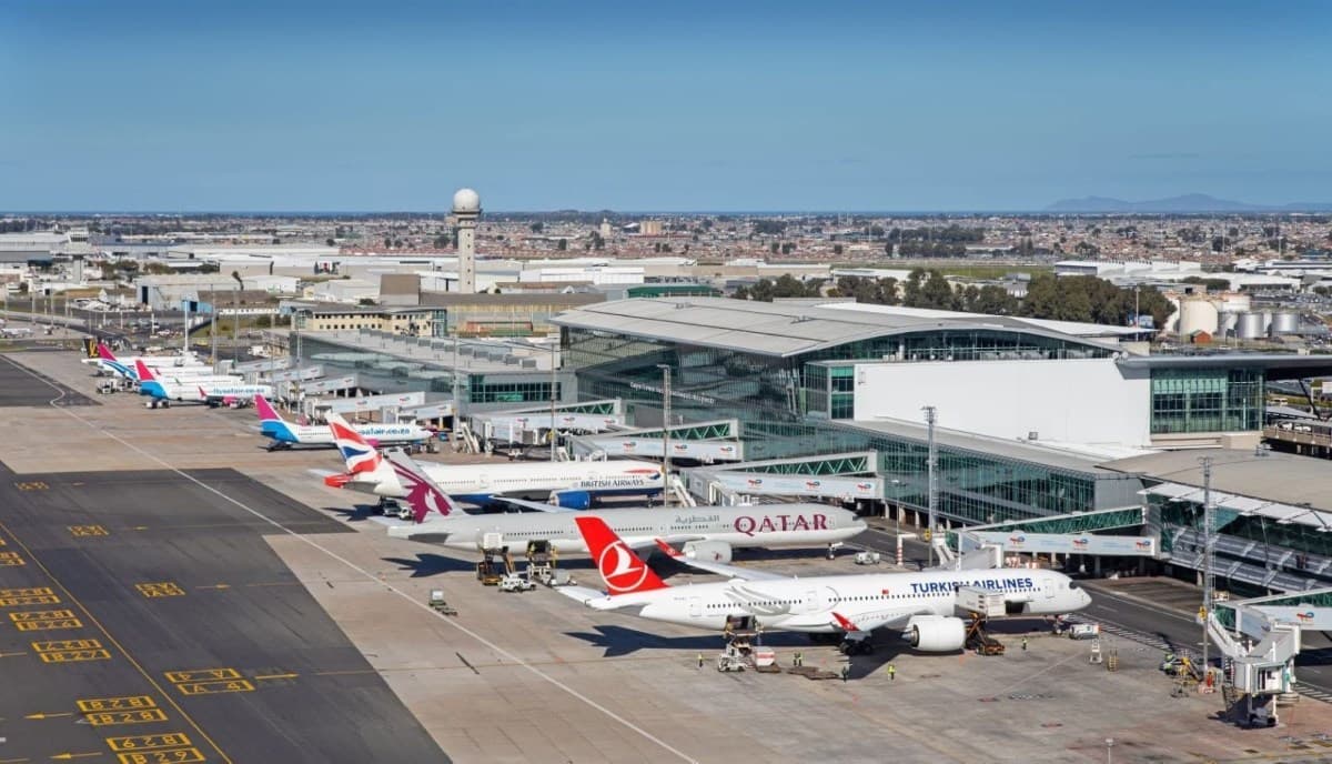 Aeroporto da Cidade do Cabo fecha pista após incidente com Kenya Airways