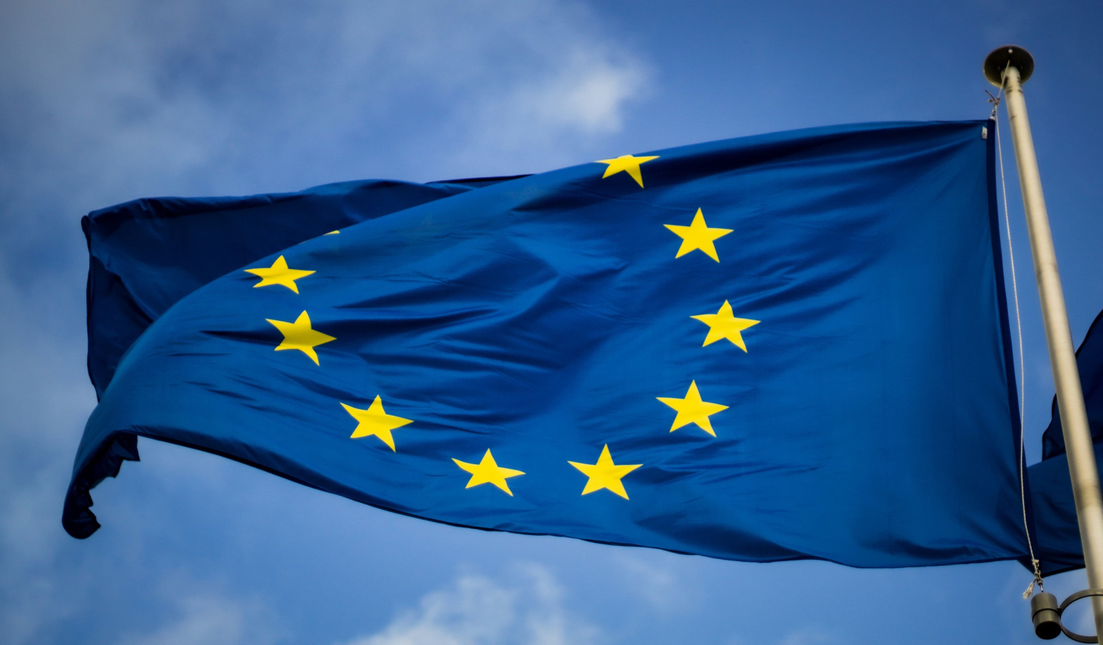 União Europeia suspende exportações de carne bovina brasileira