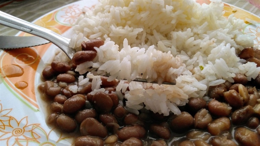 GO reafirma compromisso com oferta de arroz e feijão apesar da tragédia no RS